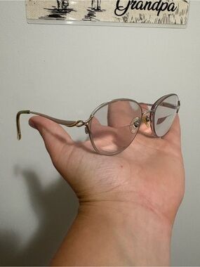 Women's Round Metal Frame Glasses - Transparent Pink Lenses